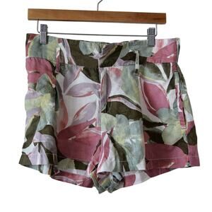 Tahari tropical Floral print shorts size M